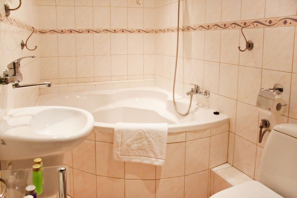 Hotel Pod Orlem Stary Toruń المظهر الخارجي الصورة