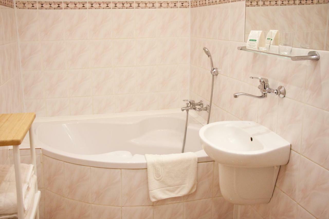 Hotel Pod Orlem Stary Toruń المظهر الخارجي الصورة