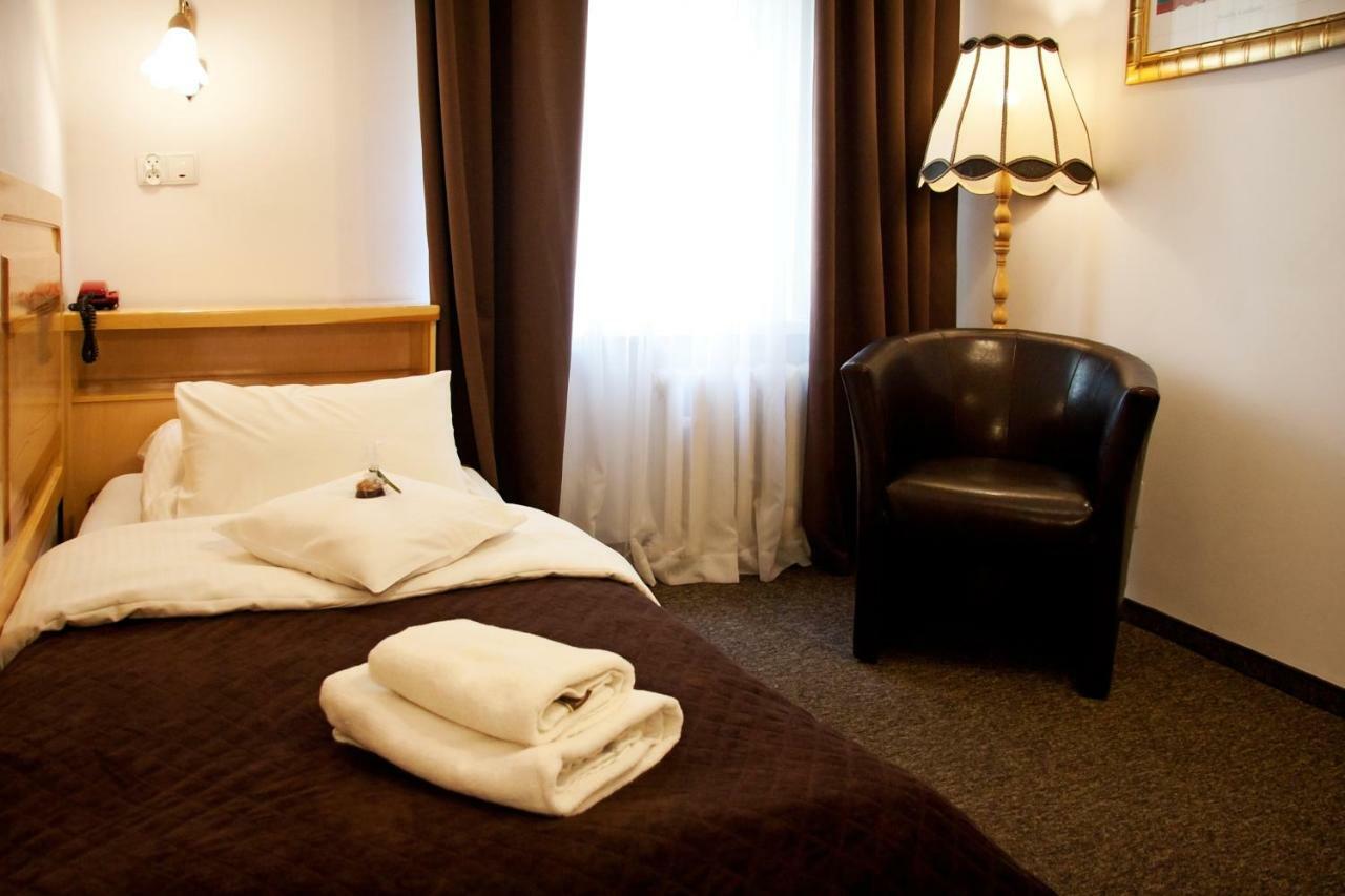 Hotel Pod Orlem Stary Toruń المظهر الخارجي الصورة