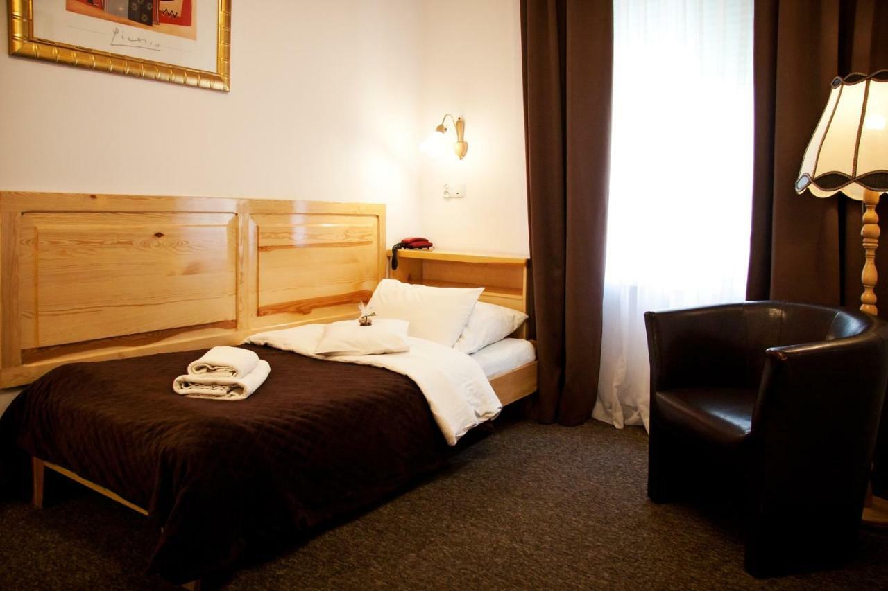 Hotel Pod Orlem Stary Toruń المظهر الخارجي الصورة