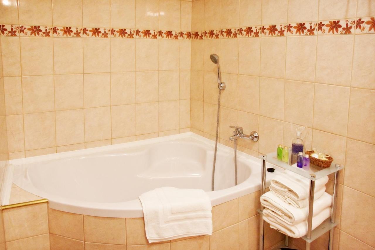 Hotel Pod Orlem Stary Toruń المظهر الخارجي الصورة